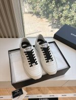 现货G266所见即所得顶级品质CHANEL 香奈儿2025新款小香风麂皮圆头厚底运动鞋时尚增高鞋休闲鞋面料：进口牛皮内里：元版内里鞋底：原版开模鞋底全套包装 ：
