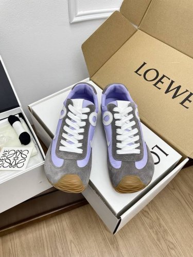 情侣款 不要配件-10飞机盒版本下单备注 代购级Loewe罗意威2025早春Ballet Runner 2.0芭蕾运动鞋阿甘鞋德训鞋 不对称鞋头造型，作为Loe