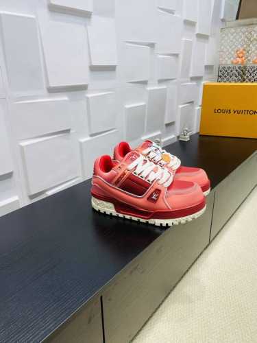 顶级版本： 佛货Lv驴牌l家最新走秀款 胖墩墩 胖嘟嘟 Trainer 面包鞋 滑板鞋 休闲 情侣款 运动鞋 Diy串珠Louis Vuitton 路易威登20