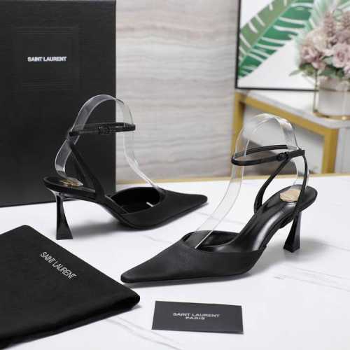 厂价：Saint Lauren*Ysl圣罗兰25Ss早春新品高跟凉鞋惊艳全场 性感到不行时尚与舒适并存女神必备的单品鞋面采用定制真丝内里踮脚混种羊皮意大利进口真