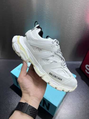 巴黎世家 户外概念鞋 Balenciaga Sneaker Tess 三代通货跑量版本 细节精准对位官方 私模组合大底原装大盒 从里到外 一切百分百还原官方配置