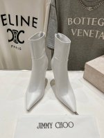 高版本出厂 Jimmy Choo*｜Jc 吉米周2024早秋新款简约尖头小牛皮高跟靴子短靴 原版套楦，完美的线条，简约大气上脚显气质粗跟舒适百搭，还能拉长双腿显