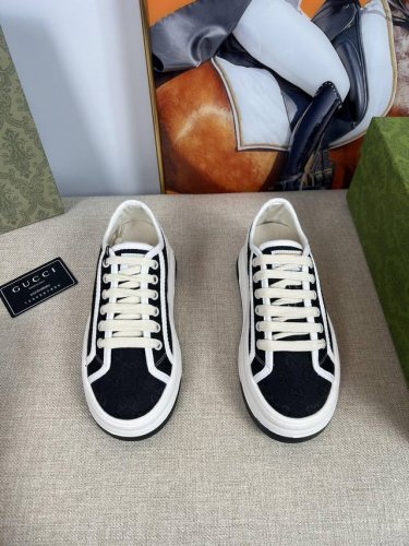 橙子出厂价 Gucci 古驰1977系列 经典刺绣gg厚底帆布鞋 休闲板鞋 情侣款 Gg厚底运动鞋复古刺绣休闲运动鞋松糕厚底酷飒风格复古拼色板鞋帆布鞋 早春爆款
