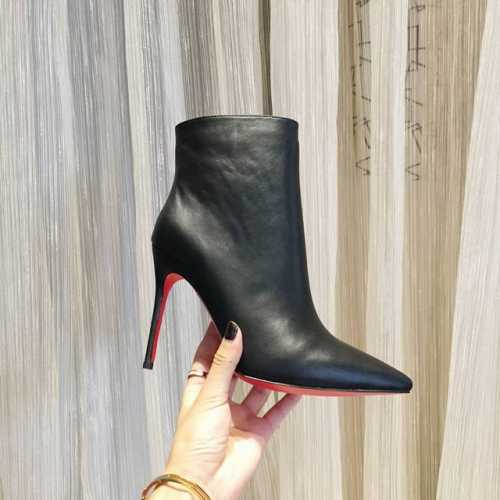真皮底 240橡胶底 品牌:法国著名品牌红底鞋christian Louboutin 克里斯提.鲁布托原版1: 1制作 性感时装靴 简单大气细跟小尖头尽显女人味
