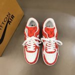 OUIS *UITTO* x OFF-WHITE x Nike 三方联名！潮酷男士休闲运动鞋，配色无敌，设计思路基本上是延续 THE TEN 的风格，Swoos