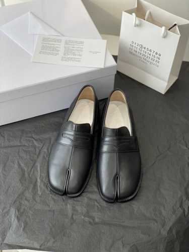 女款 男款定做不退换 白色开边珠定做不退换高定品质！Maison Margiela MM6分趾鞋 Tabi 意产植鞣羊皮！欢迎对比 真正的原版大底！情侣码数Si