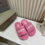 橙子出厂价 Balenciaga 巴黎世家 秋冬新款厚底毛毛拖鞋 蓬松柔软 亲肤柔软冬季必备款 底厚：4Cm 码数：35-42