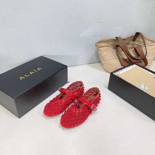 高品质出厂 ！小众潮牌 Alaia24秋冬新款网面爱心配饰平底芭蕾舞鞋！来自巴黎 一见倾心 一双完美取代小白鞋的新型时尚芭蕾鞋，配上不同款式，不同风格都能轻松驾