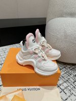 顶级版本Louis Vuiton 路易威登 24 新款 七夕限定 LV Archlight系列拱桥底老爹鞋休闲厚底系带运动鞋顶级版本原版购入开发做货此款LV老爹