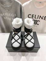 高版本出厂全网独家～Chane*小香新款轻奢风coco小姐24冬季流行元素雪地靴系列强势来袭，这个冬天，保暖时尚全都有了裙装裤装随心搭快去小红书上种草吧进口羽绒