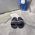 出厂 Balenciaga 巴黎世家 潮品情侣拖鞋 Balenciaga Political Campaign 最新磨具开发 欧美名媛 明星 网红girl 大爱