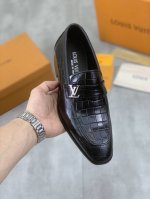 工厂价 实价 水染牛里 Lv路易威登商务皮鞋，釆用原版进口意大利开边珠小牛皮，全牛皮内里、专业鞋匠精心手工制，原版专供耐磨大底。标准码38-45 46 47定做