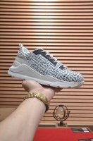 出厂价 Burberry巴宝莉 经典低帮运动鞋｜进口牛皮搭配经典格纹布料｜羊皮内里｜原版大底｜做工精细穿着舒适 Size：38-44 45定做
