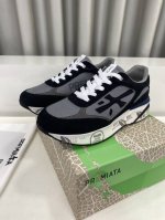 Premiata 普瑞米亚达 时尚、运动、休闲、慢跑、男鞋。 普瑞米亚达意大利名品百年历史，所有工艺全手工打造，米“字一样的logo简称米字鞋。完美的融合了传统