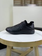 工厂价 顶级版本 原单 Prada 普拉达秋季新款休闲运动鞋 原版购入开发 做货 普拉达家男士经典系列 科技透气面料搭配牛皮 休闲运动鞋 休闲之履运动老爹鞋结合