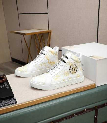 出厂价 2024爆款来袭 Philipp Plein 德国pp菲利普官网新款上市 完美造型打造顶级品质橡胶耐磨大底 鞋面牛皮面料定制五金，真皮内里，鞋型饱满 立