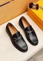 商品商标：Louis Vuitton 路易威登 休闲皮鞋正码码数: 38-44 45.46订制商品材料：精选 进口头层小牛皮鞋面+奢华五金扣，进口头层牛皮内里
