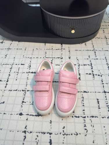 Acne Studio*S 24 Ss专柜最新厚底休闲魔术贴笑脸小白鞋 如果你穿腻了celine厚底 那一点要试试acne的这款厚底！！太好穿 太轻便了！厚底6