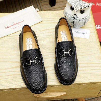 ferragamo 菲拉格慕 爆款时尚休闲鞋官网专柜1:1制作，原版开模好质量看得见，进口高端头层牛皮，水染皮内里纹路很清优质防水防滑耐磨大底高品质低价位，真正