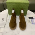 商品商标:Gucci 古奇 正码码数:38-44 37.45.46定做 商品材料: 牛里.绒里可选 G家新品马丁靴加拿大进口全头层高丝光磨砂面料 高端大气上档次