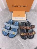 LV 路易威登 223 2024春夏新款 顶级版本原版一致专柜主打最新款 新款沙滩鞋 硬货上新代购级别！高级感十足！国内外博主刷爆的一款，复古又时髦 上脚美炸了