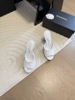 p400 Chanel 25C新款玛丽珍系列 全系列做齐 高品质跑量价 鞋面内里羊皮 真皮大底 原版开模后跟 高度8Cm size:35-39 其他码数定