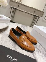 冲量价: 真皮底 Celin*E思琳秋冬凯旋门乐福鞋、专柜正品购入开发、流苏五金扣设计极具品牌辨识度鞋面进口开边珠牛皮、数码激光logo、内里山羊皮、上脚非常舒