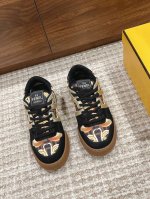 男款+10 # 芬迪情侣款休闲运动鞋 设计师Kim Jones打造的首款运动鞋fendi match 和驴牌的Trainer篮球运动鞋 新鲜血液注入加FF复古的