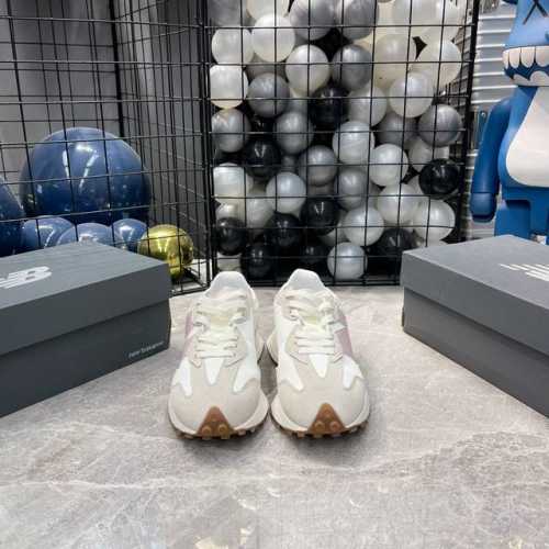 出厂 New Balance Ms327公司级 复古休闲运动慢跑鞋 完美清洁度 全新 New Balance 327 系列，以更纯粹的复古风格设计打造的全新造型