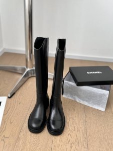 P短靴 长靴 Chanel 24B巨经典骑士靴 高品质高做工！ 鞋面内里牛皮，原版真皮大底！ Size:35-39 其他码数定做