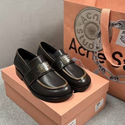 acne Studios 25早春新Loafer专柜8 人民币购入正品顶级开发，每一处细节严格对版。 方圆翘头的鞋型，上脚超级舒适百搭，可甜可飒，气场十足，金属