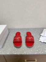 Dior 迪奥 25ss春夏新款 D-Lane 镂空平底圆头 露趾拖鞋Sun 凉鞋春季季成衣系列的新款单品，来自 iviera 限定系列，兼具高订风格和休闲气质