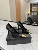 出厂价：P420【Saint Lauren Ysl圣罗兰】 圣罗兰Ysl 春夏｜高跟鞋新品 绝美 精致 优雅！10Cm上脚特别稳，放心入！ 鞋跟是重新开模定制的