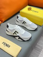 商品名称：Fendi 芬迪 正规码数: 38-44 休闲鞋 商品材料：精选 牛皮鞋面，柔软羊皮内里；原厂大底。