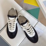 顶级版本：情侣款 Maisonmargiela Mm6 马吉拉 情侣款 德训鞋 休闲 运动鞋 原版购入开发 做货 鬼才设计师品牌，一个轻奢品牌 这一款德国训练鞋