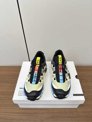 Ｍｍ6 X Salomon Xt4 Mule合作款穆勒鞋休闲鞋maison Margiela与法国专业户外品牌salomon揭晓最新合作系列中的第二款鞋履新品x