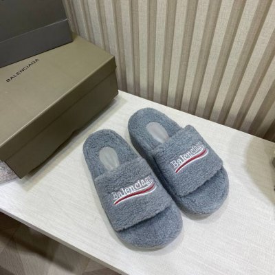 橙子出厂价 Balenciaga 巴黎世家 秋冬新款厚底毛毛拖鞋 蓬松柔软 亲肤柔软冬季必备款 底厚：4Cm 码数：35-42