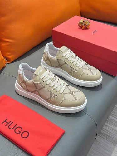 商品名称：Boss 波士 正规码数: 38-44 休闲鞋 商品材料：精选 牛皮鞋面，舒适羊皮内里 ；原厂大底。