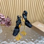 2025春夏新款时装走秀芭蕾蝴蝶结高跟凉鞋CL红底永远的 红底高跟新款红底芭蕾高跟鞋 没什么好说的就是一整个美疯#致命的诱惑刚刚上脚试了 非常好穿非常稳 也非常
