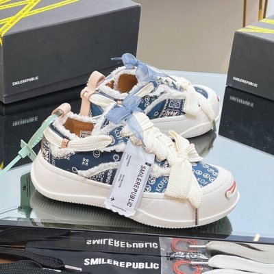 芯片顶级版本Smilerepublic檀健次同款、最新升级版、厚底开口笑帆布鞋认准我家细节实拍 温馨提示：水染牛皮内里数码激光smilerepublic冲孔、最