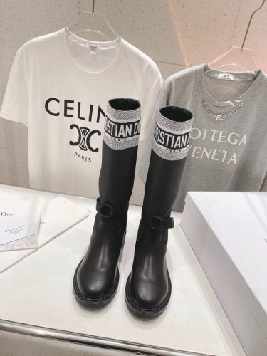 高版本出厂 Dio* D家2024Ss走秀款工装中筒靴 小红书爆款，各大明星网红的最爱～ 鞋面采用原版牛皮，原版定制靴筒 内里垫脚采用原版进口牛皮 原版开模大底