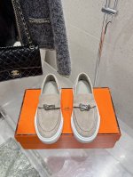 代购级 情侣款 男10 Hermes 爱马仕 H家 Game Kelly扣厚底乐福鞋 小牛皮乐福鞋风格免系带休闲运动鞋，搭配功能性镀钯Kelly鞋扣。 原版定制