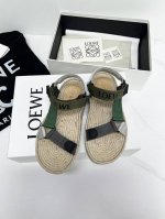 高版本男女码35-45 Loewe｜罗意威 春夏新品草编厚底拼色凉鞋 _______________________________ 今年超火热的一款凉鞋 一直