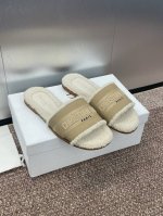 工厂价 迪奥 Dior 2024 春夏新款 Dway 平底一字拖拼色女鞋 Cd字母logo立体刺绣方头露趾羊羔毛居家拖鞋 材质:鞋面原版一致水洗牛皮电绣高温水溶