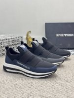 出厂价 实价 高端精品-阿玛尼！ 独家首发 Ss独家最新爆款 阿玛尼 最新時尚男鞋独家爆款鞋面選用透气面料內裡舒适透气网布 鞋底：原厂特供原版底，轻便，超级舒适