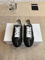 Maison Margiela Sprinters运动鞋 延续品牌独具辨识度的解构主义美学，Maison Margiela 2025春夏系列新款上架！ 新款Sp