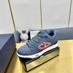 迪奥 2024春夏最新情侣款休闲鞋 Dior Oblique B57 Cd标志性字母logo圆头低帮系带滑板鞋 明星同款平底老花拼色运动鞋 原版开发 顶级代购品