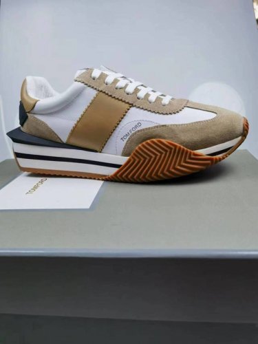 实价不让利 ！汤姆 Tom Ford 美国复古轻奢 情侣款size：35-44 Tom Ford设计师曾经是古888驰的设计师，来自美国品牌，贸易单，国内罕见，