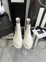 Chane 24C 早春新款 切尔西短靴 小红书网红博推主荐穿款上无敌腿显细，均配有意大利正品包装 数码：35-40 40定做不退不换