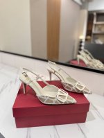 华伦天奴VALENTINO最新款Valentino GaravaniV标志后系带高跟鞋，配以VLogo Signature装饰-铂金色调VLogoSignatu